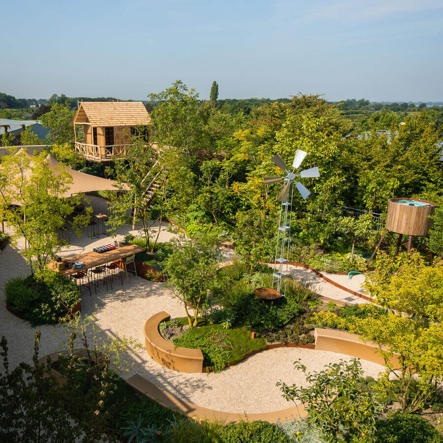 INSPYRIUM, CUIJK: Urban Trees on an award winning rooftop garden