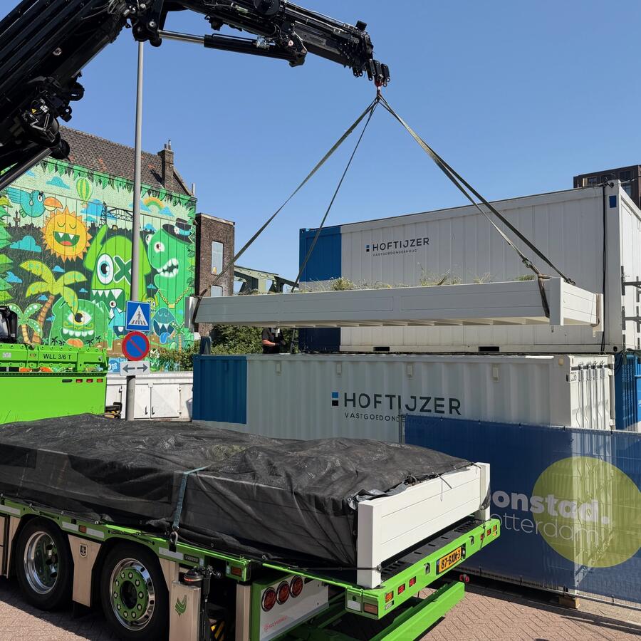 20ft Jungle.: Turning a container roof into a cool, green worksite.