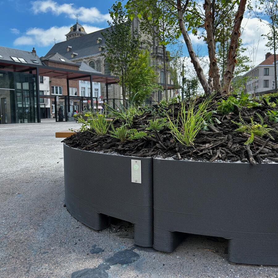 Jungle Blocks + ®.: Modular tree planter for public urban spaces.
