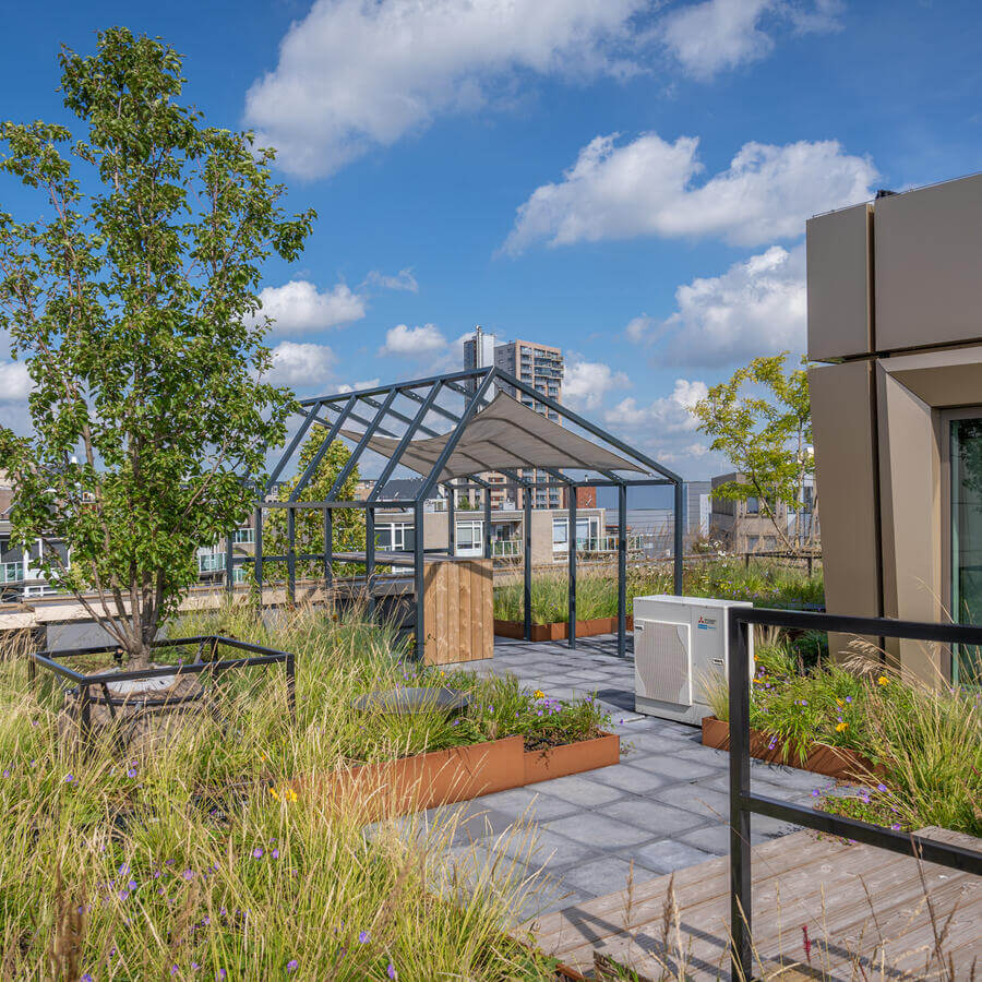 TOWNHALL, ZOETERMEER: An urban oasis on the fifth floor of the townhall